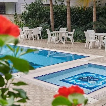 Cleopatra Ultra-luxury 3-bedroom Penthouse شقة *