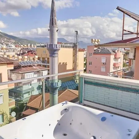 Lejlighed Cleopatra Ultra-luxury 3-bedroom Penthouse Alanya