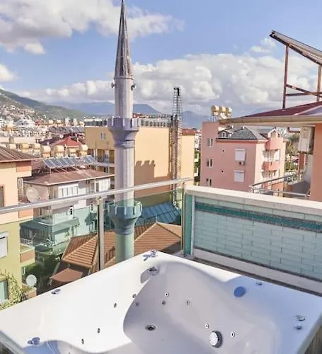 Lägenhet Cleopatra Ultra-luxury 3-bedroom Penthouse Alanya